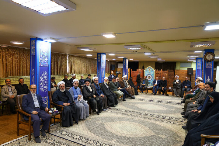 تصاویر | جلسه هماهنگی برنامه های ستاد بزرگداشت دهه غدیر در تبریز