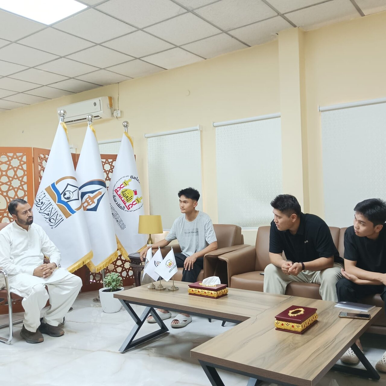 Delegation of Chinese students visits Imam Hussain Cultural Center in Islamabad