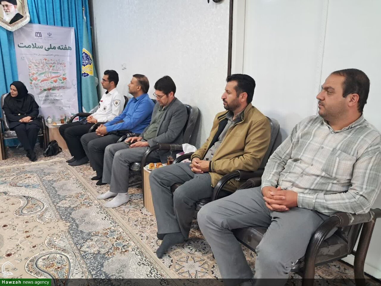 دیدار مسئولان شبکه بهداشت و درمان با امام جمعه فامنین