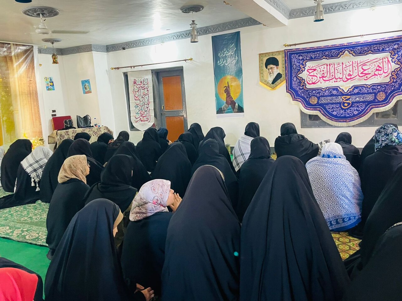بڈگام کشمیر؛ مکتبِ امام زمانؑ میں نوجوان لڑکیوں اور خواتین کے لیے ایک روزہ ورکشاپ