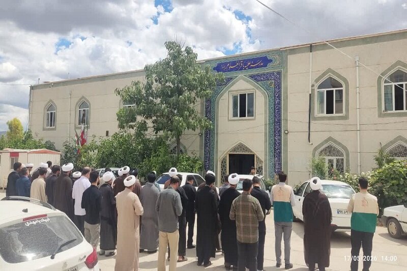 طلاب و اساتید در سنگر جهاد تبیین و امنیت سرپل ذهاب پای کار انقلاب هستند+تصاویر