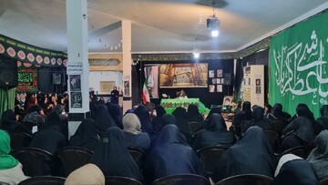 تصاویر/ برگزاری جلسه تفسیر قرآن در هیئت صاحب الزمان (عج)