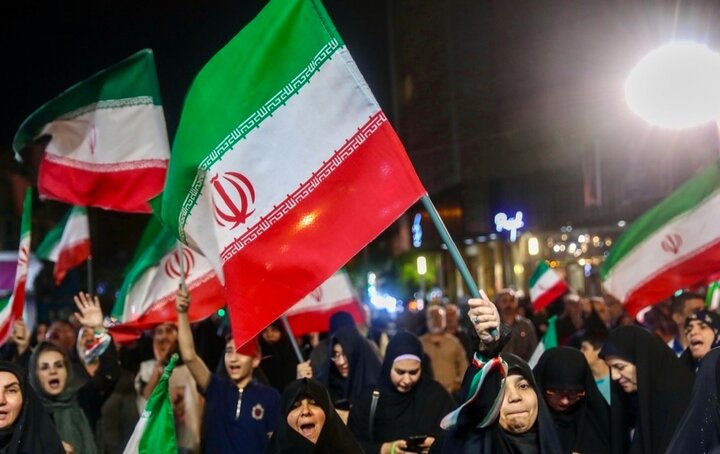 تصاویر/ اجتماع حامیان وطن در منطقه ۱۳