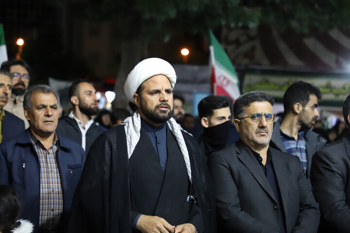 تصاویر/ موج هفتاد و نهم از حماسه حضور در میدان آزادی سنندج