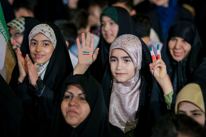 تصاویر/ هجدهمین جشنواره هلهله فرشته‌ها در قم