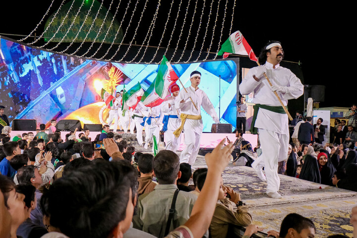تصاویر/ هجدهمین جشنواره هلهله فرشته‌ها در قم