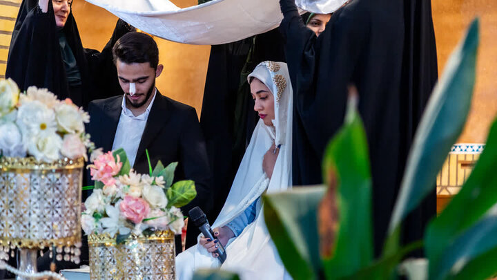 تصاویر/ برگزاری مراسم ازدواج صد زوج جوان آران و بیدگلی