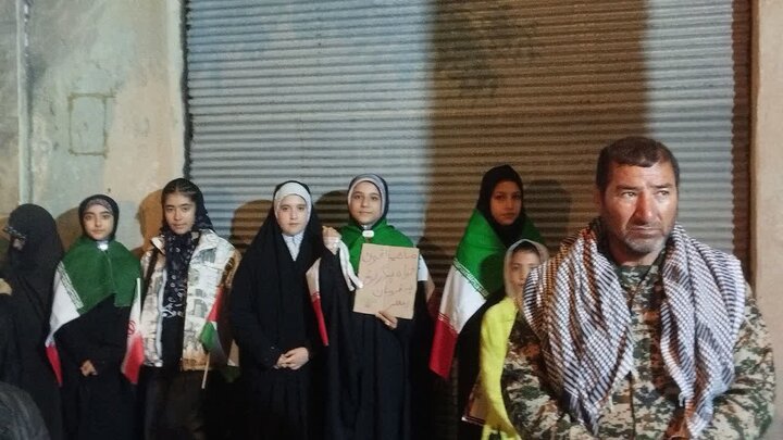 تصاویر/ تداوم خروش انقلابی مردم شهرستان باروق در هفتاد و نهمین شب حضور پرشور
