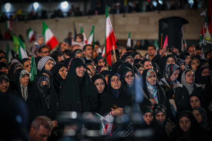تصاویر / طنین عشق در «سنگر خیابان»؛ آغاز فصلی نو از دلدادگی
