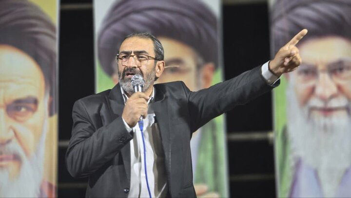 تصاویر/ هفتادونهمین شب حضور حماسی  کاشانی ها در میدان امام خامنه ای (ره)