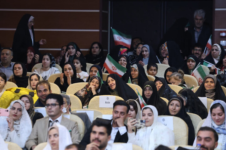 تصاویر / جشن ازدواج 40 زوج جوان دانشجوی همدانی