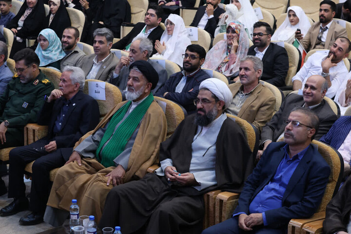 تصاویر / جشن ازدواج 40 زوج جوان دانشجوی همدانی