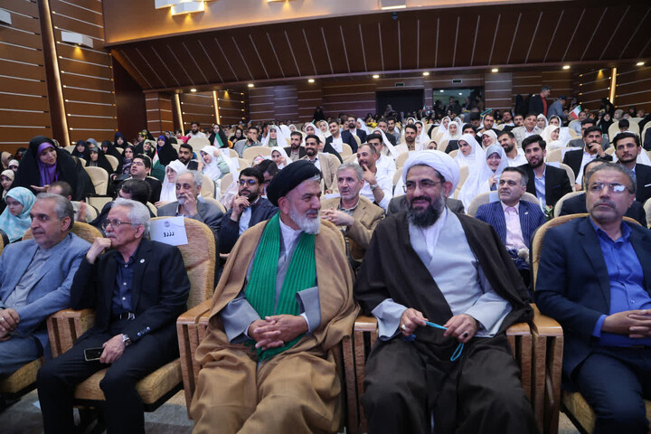 تصاویر / جشن ازدواج 40 زوج جوان دانشجوی همدانی
