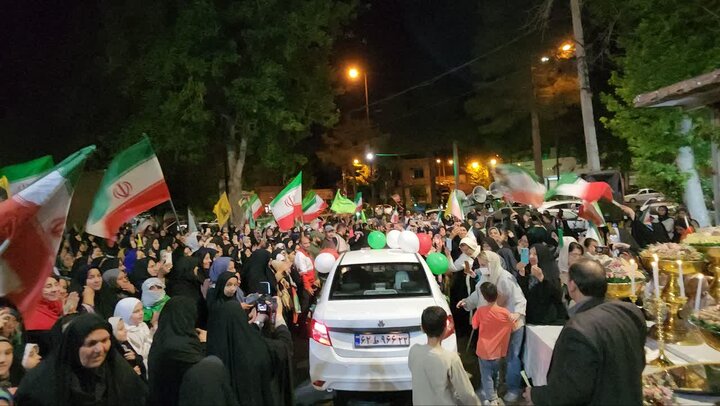تصاویر/ برگزاری جشن پیوند آسمانی زوج‌های جوان در نطنز