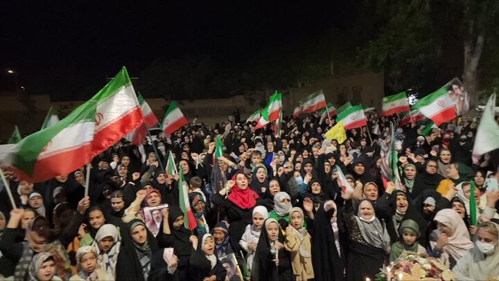 تصاویر/ برگزاری جشن پیوند آسمانی زوج‌های جوان در نطنز