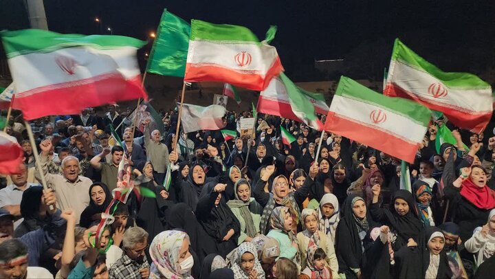 تصاویر/ برگزاری جشن پیوند آسمانی زوج‌های جوان در نطنز
