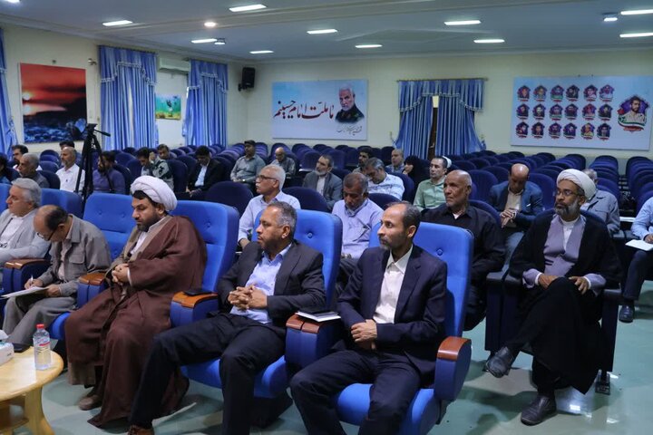 تصاویر/ جلسه هماهنگی دهه امامت و ولایت در قشم