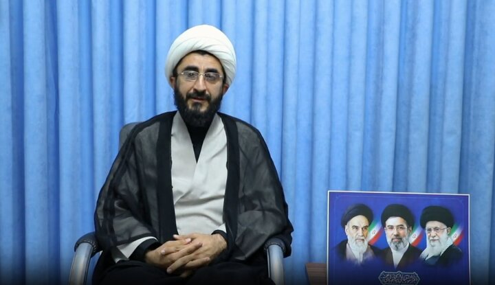 حضور باشکوه مردم در تشییع امام شهید نقشه‌های دشمن را خنثی می‌کند