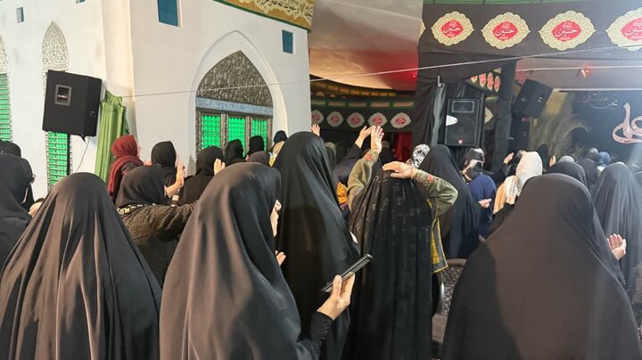تصاویر/ برگزاری جلسه باشکوه تفسیر قرآن در هیئت صاحب الزمان (عج)