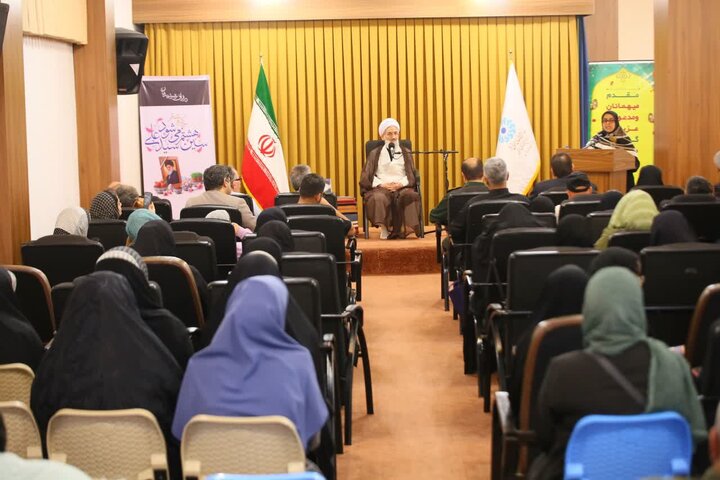 تصاویر/ اختتامیه سوگواره شعر «سین هشتم می‌شود سیدعلی» با حضور نماینده ولی فقیه در مازندران