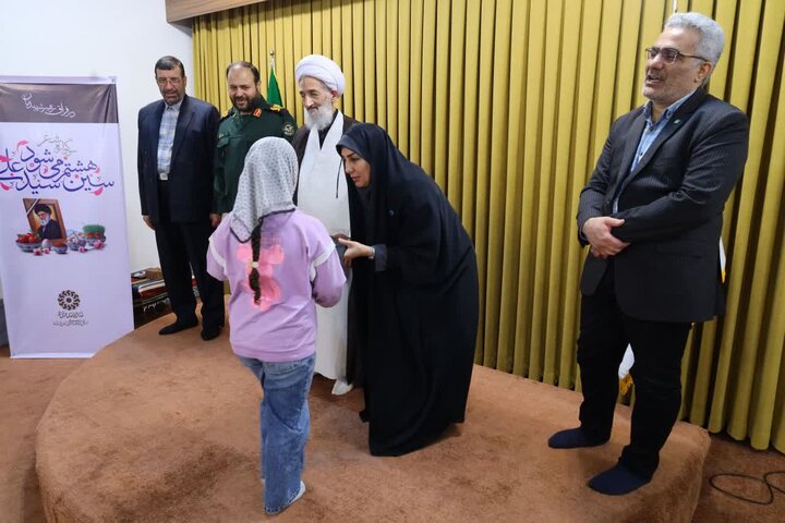 تصاویر/ اختتامیه سوگواره شعر «سین هشتم می‌شود سیدعلی» با حضور نماینده ولی فقیه در مازندران