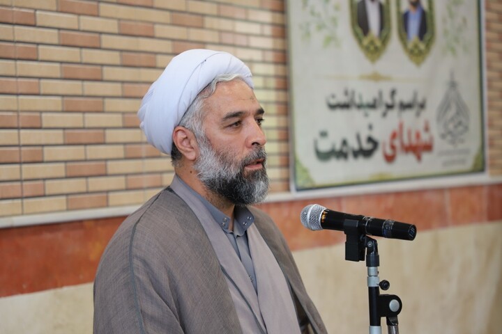 تصاویر/ برگزاری مراسم سالگرد شهدای خدمت در مدرسه علمیه امیرالمؤمنین علی(علیه‌السلام) تبریز