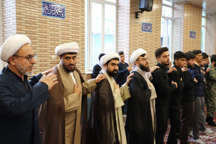 تصاویر/ برگزاری مراسم سالگرد شهدای خدمت در مدرسه علمیه امیرالمؤمنین علی(علیه‌السلام) تبریز