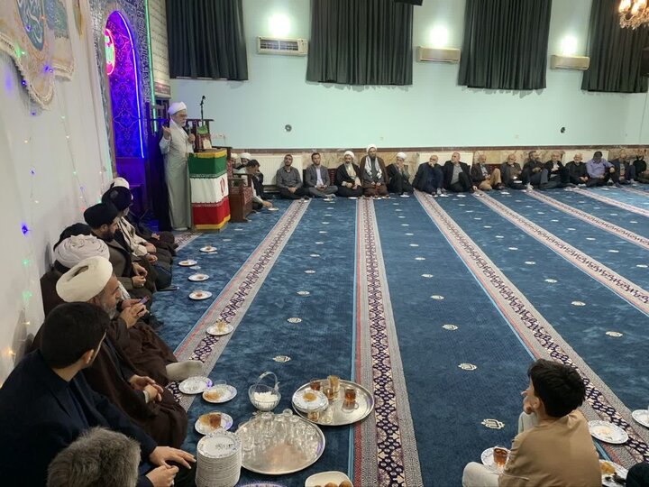 حضور امام جمعه شهرستان بهشهر در آیین تجلیل از خادمان مسجد و حوزه شهرستان