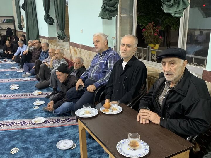حضور امام جمعه شهرستان بهشهر در آیین تجلیل از خادمان مسجد و حوزه شهرستان