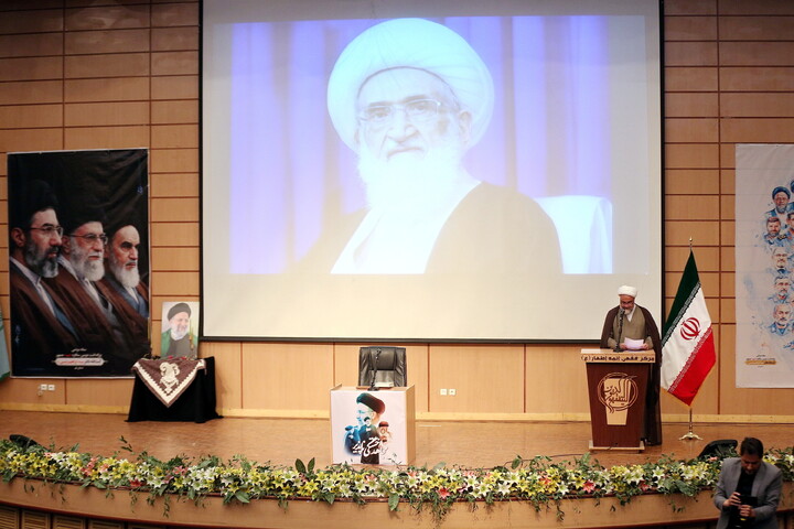 تصاویر/ مراسم بزرگداشت قائد عظیم‌الشأن امت و دومین سالگرد شهدای خدمت