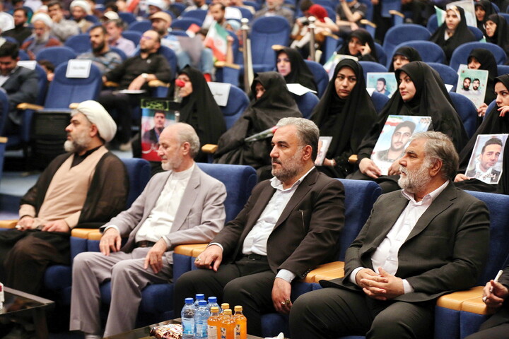 تصاویر/ مراسم بزرگداشت قائد عظیم‌الشأن امت و دومین سالگرد شهدای خدمت