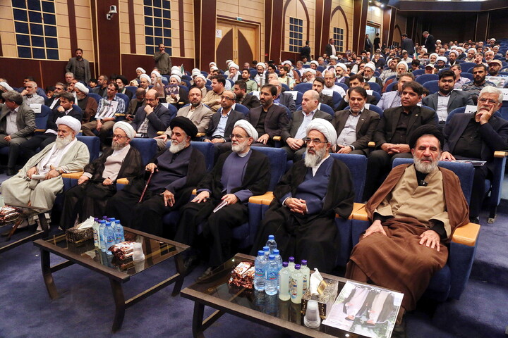 تصاویر/ مراسم بزرگداشت قائد عظیم‌الشأن امت و دومین سالگرد شهدای خدمت