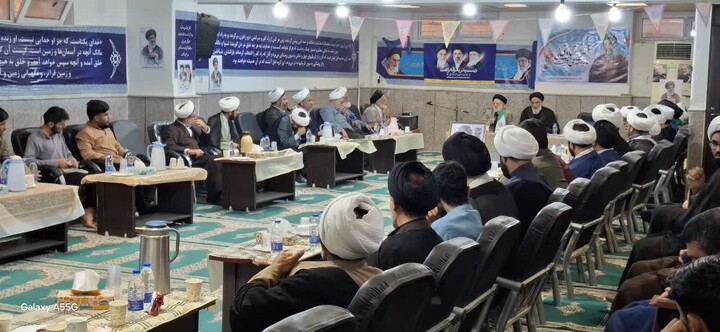 تصاویر/دیدار امام جمعه اهواز با طلاب شهرستان بهبهان
