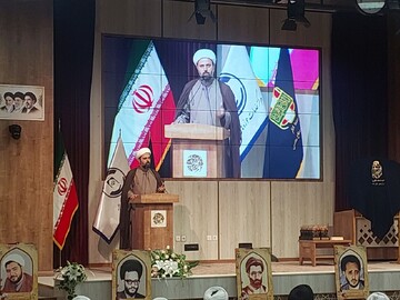 ضرورت جهاد روایت‌گری در حوزه‌های علمیه/ تاریخ بدون روایت دچار تحریف یا فراموشی می‌شود