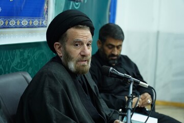 مردم غیور لرستان همواره در میدان‌های دفاع از اسلام و انقلاب پیشگام بوده‌اند