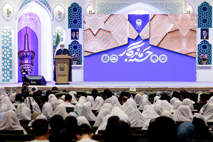 تصاویر/ همایش جوانی جمعیت در حرم مطهر رضوی