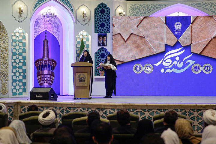 تصاویر/ همایش جوانی جمعیت در حرم مطهر رضوی