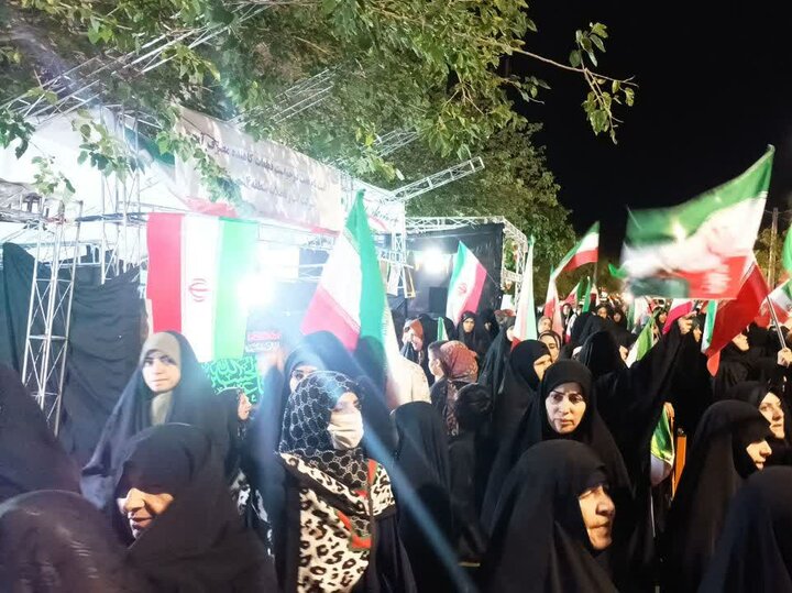 تصاویر/ اجتماع مردم نبرد تهران در دفاع از انقلاب و کشور در مسجد المهدی (عج)