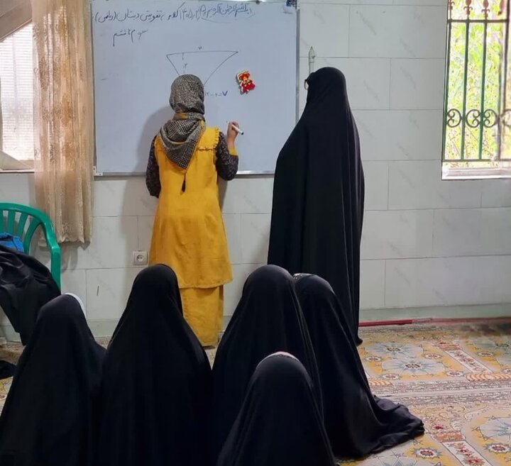 تصاویر/ فعالیت های گروه جهادی تبلیغی نوجوانان مسجد المهدی(عج) در جنگ رمضان