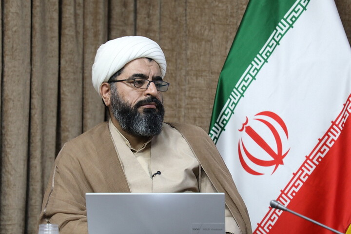 تصاویر/ نشست علمی بررسی ابعاد بین المللی منشور حوزه پیشرو و سرآمد