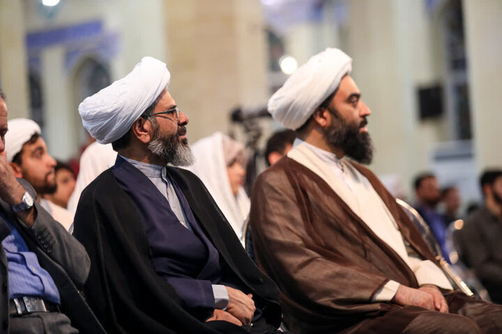 تصاویر/ جشن ازدواج طلبگی با حضور زوج‌های طلبه برادر و خواهر حوزه علمیه استان یزد برگزار شد