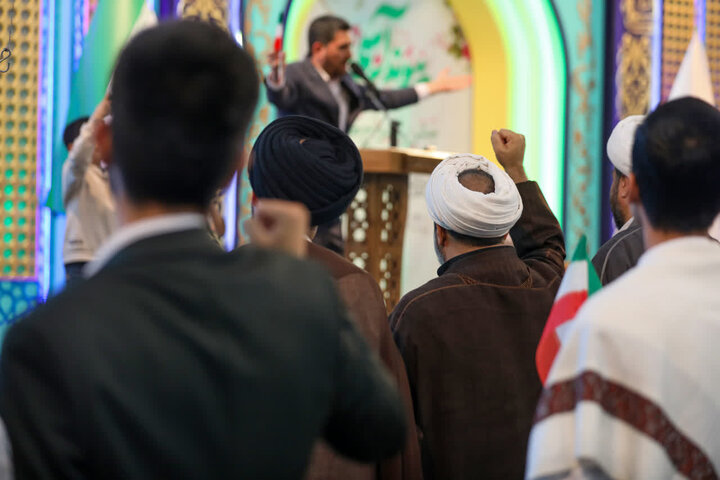 تصاویر/ جشن ازدواج طلبگی با حضور زوج‌های طلبه برادر و خواهر حوزه علمیه استان یزد برگزار شد