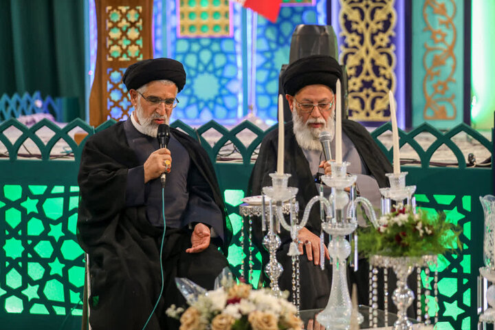 تصاویر/ جشن ازدواج طلبگی با حضور زوج‌های طلبه برادر و خواهر حوزه علمیه استان یزد برگزار شد