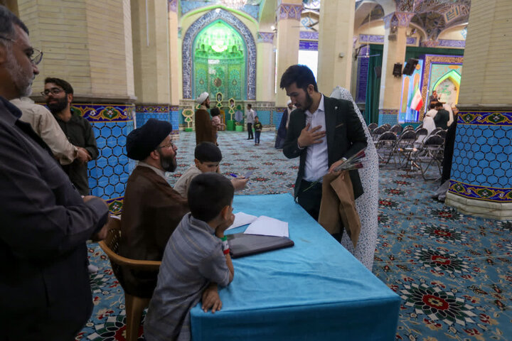 تصاویر/ جشن ازدواج طلبگی با حضور زوج‌های طلبه برادر و خواهر حوزه علمیه استان یزد برگزار شد