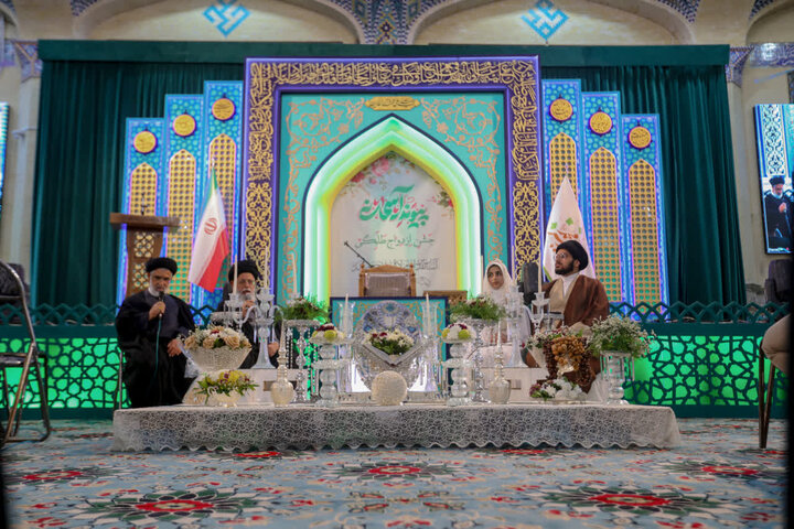 تصاویر/ جشن ازدواج طلبگی با حضور زوج‌های طلبه برادر و خواهر حوزه علمیه استان یزد برگزار شد