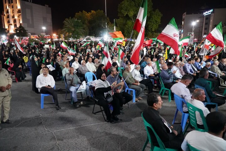 تصاویر/ وفاداری مجدد بوشهری ها در سنگر انقلاب