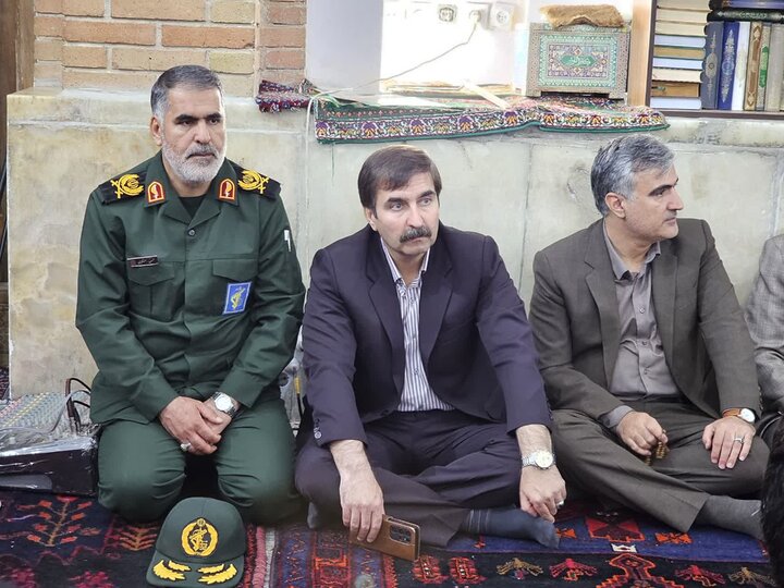 تصاویر