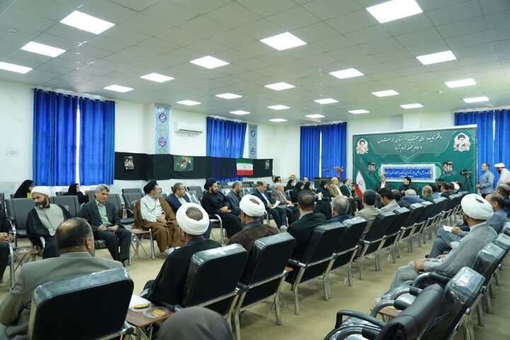 تصاویر/برگزاری جلسه شورای فرهنگ عمومی استان لرستان