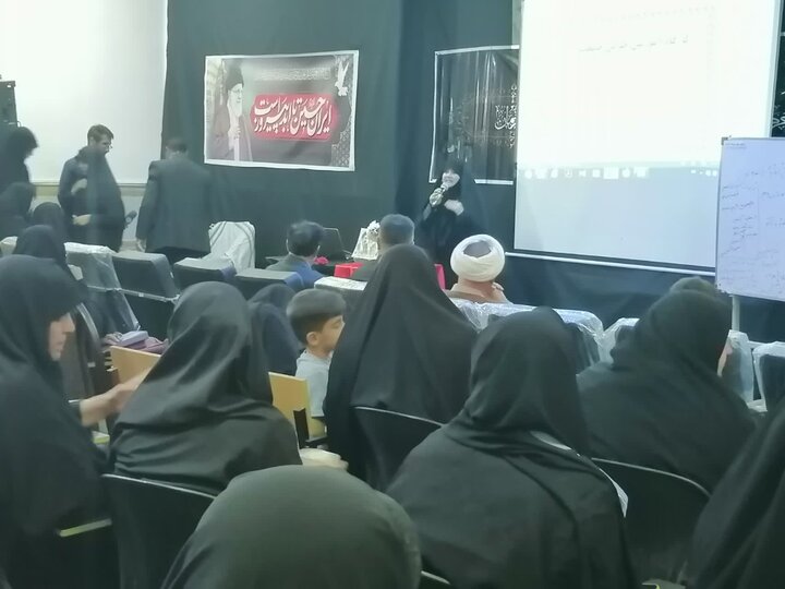 تصاویر/برگزاری کارگاه آموزشی جوانی جمعیت و فرزندآوری در الشتر