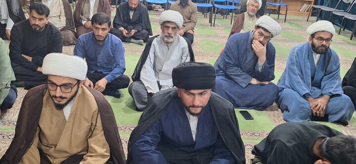 گزارش تصویری | قاب‌هایی از دلدادگی؛ تجدید میثاق طلاب و فضلای یاسوج با آرمان‌های «شهید جمهور»